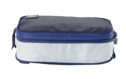 Eagle Creek Pack-It Converge Compression Cube 31 Eagle Creek Pack-It Converge Compression Cube -Travel Storage-Eagle Creek EC0A31RF200 GBL CompressingStep 1 1