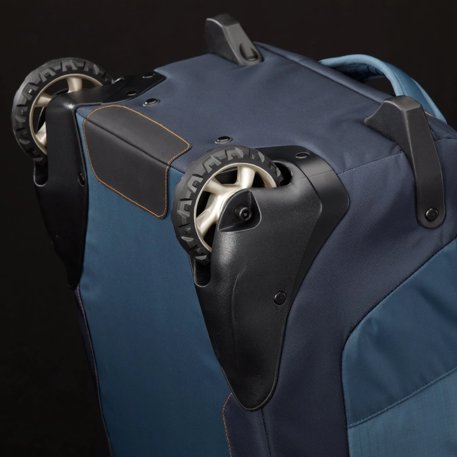 Eagle Creek Load Warrior Wheeled Duffel 10 Eagle Creek Load Warrior Wheeled Duffel - Image 10